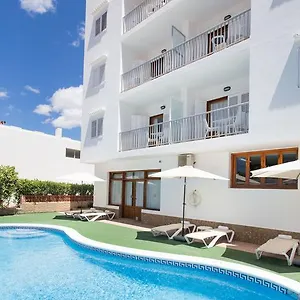 Sofía Playa Ibiza Es Cana